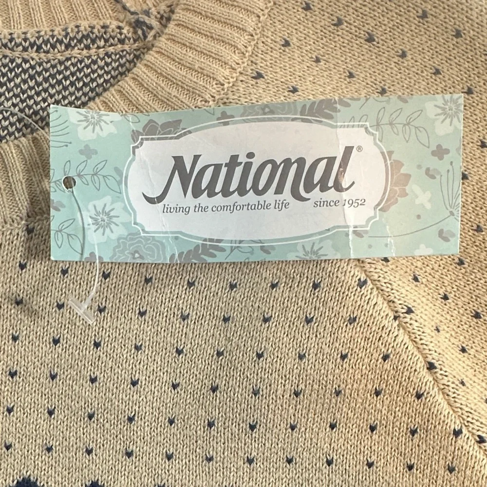 National Navy, Beige & Red Crewneck Sweater NWT Size XL